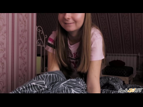 ❤️ Blondinė giliai čiulpia savo BFF ir gauna spermos į burną ☑ Gražus porno prie lt.passionfeverspot.ru ❌
